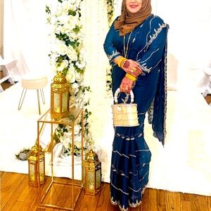 Indian party sari ,Teal color sari Silver and Gold embellishment blouse included